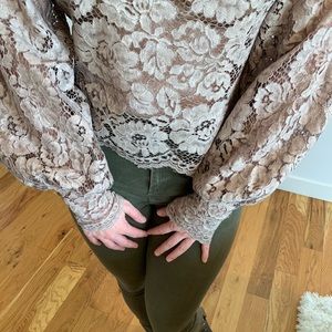 Zara Tops - Zara mauve floral lace crop top with puff sleeves Zara Tops - Zara mauve floral lace crop top with puff sleeves